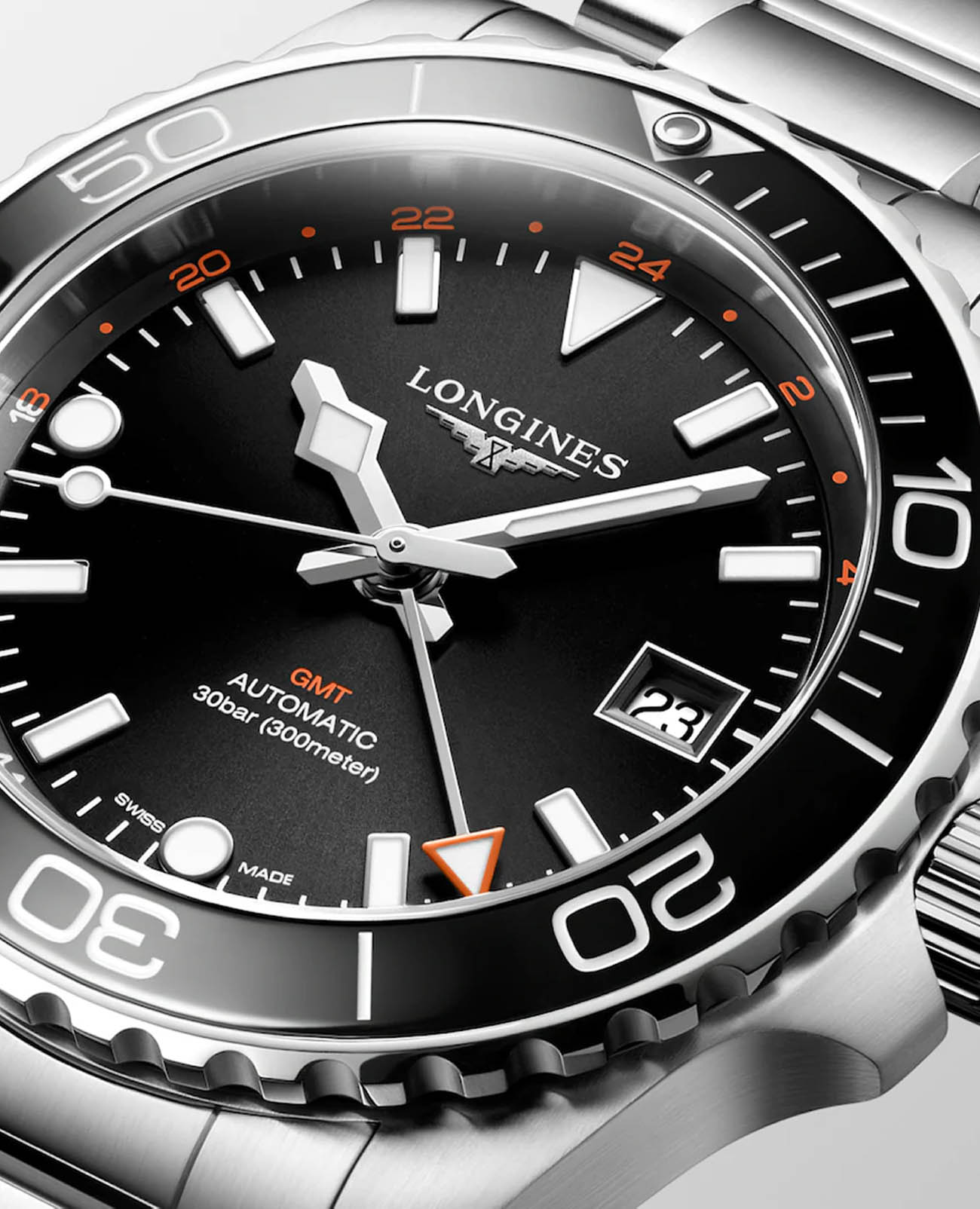 Longines Longines HydroConquest L3.790.4.56.6 , наручные мужские часы фото под углом