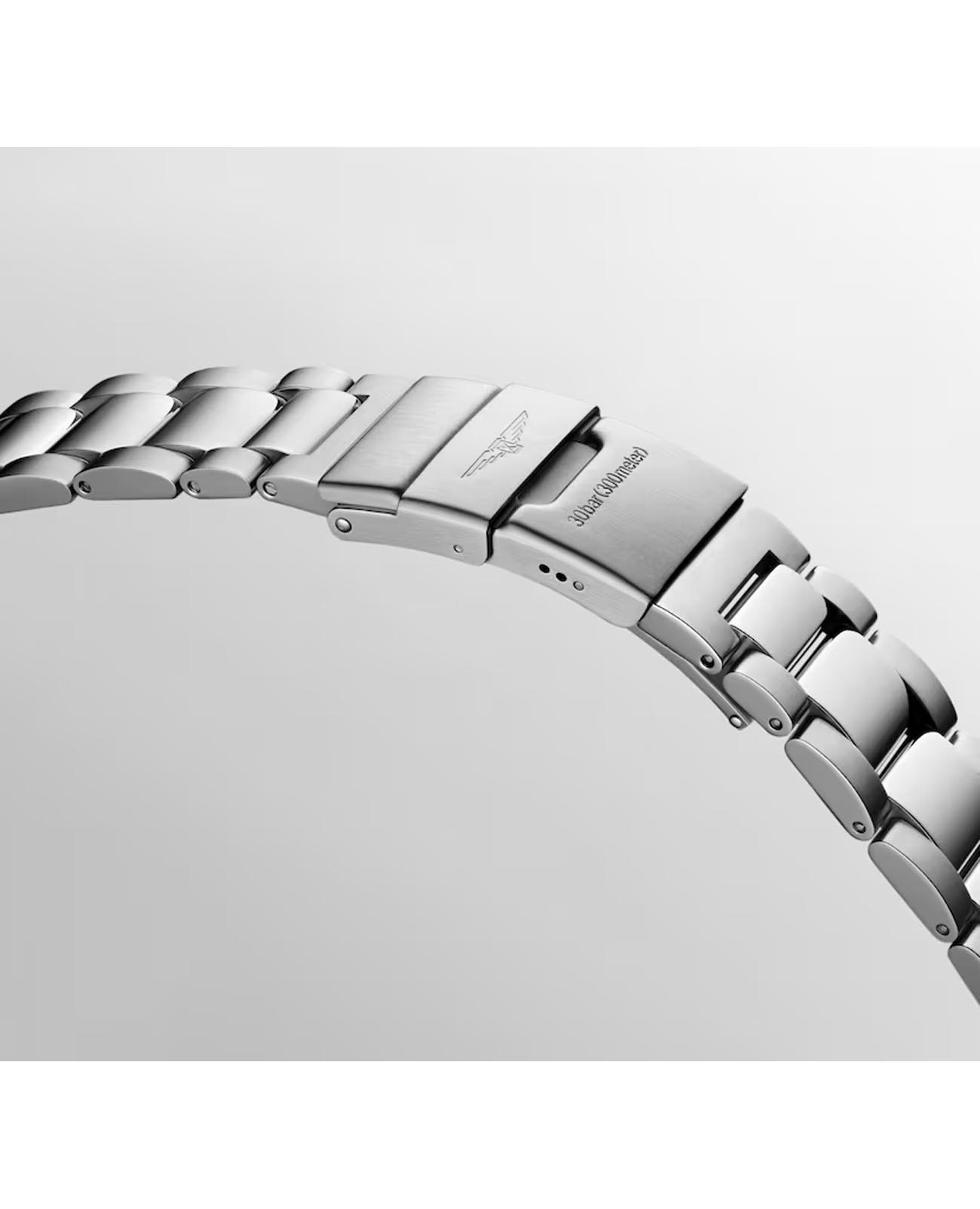 Longines Longines HydroConquest L3.790.4.56.6  — детали корпуса и нержавеющая сталь