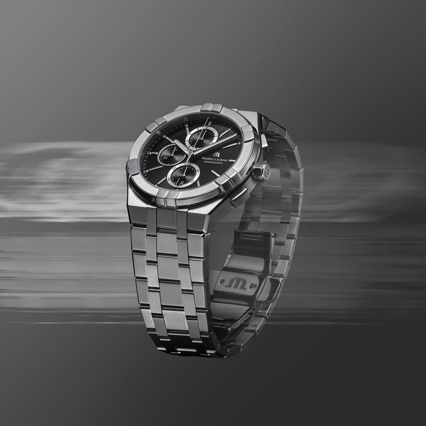 Maurice Lacroix Maurice Lacroix Aikon Quartz Chronograph AI1118-SS002-330-1, aikon швейцария мужские часы на браслете нержавеющая сталь боковой вид