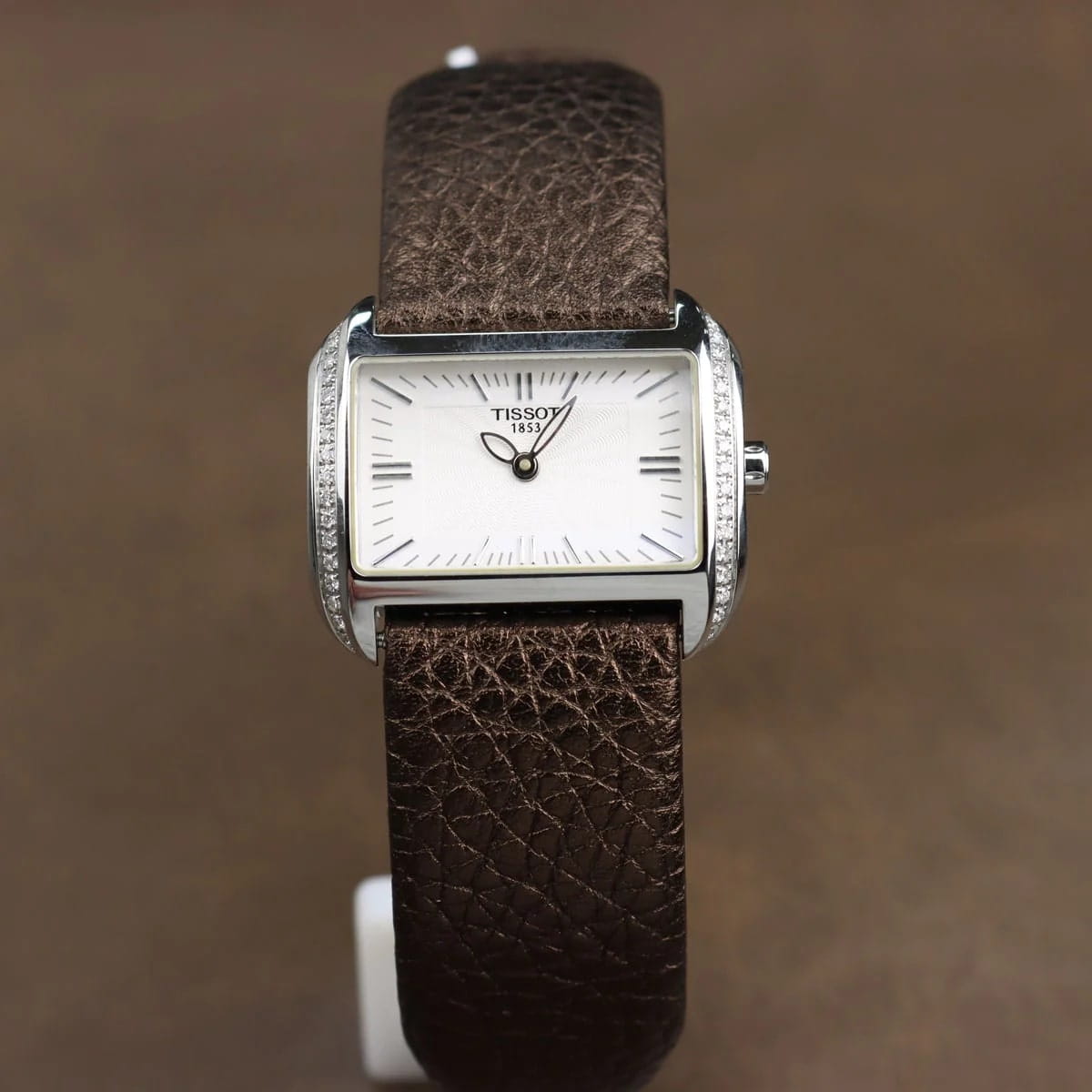 Tissot Tissot Bella Ora T023.309.16.031.01 Bella Ora - задняя крышка сталь металл корпуса, швейцария часы