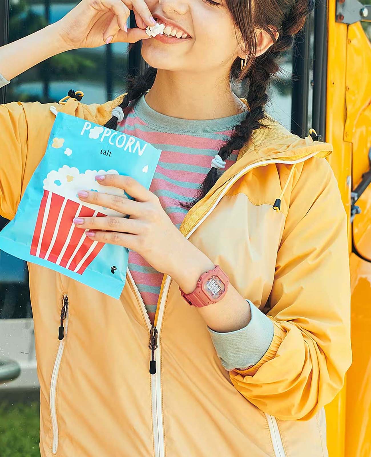 Casio Casio Baby-G BGD-565RP-4, baby-g япония женские часы на браслете пластик боковой вид