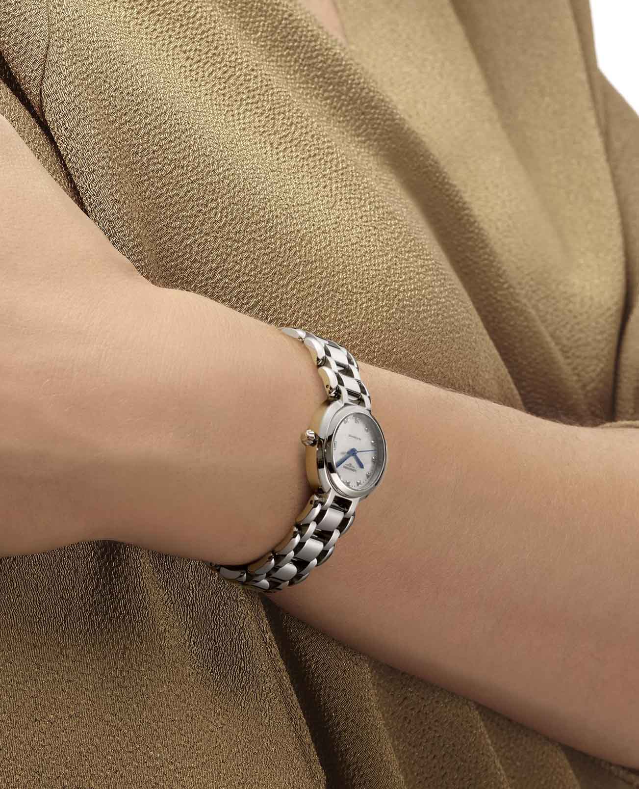 Оригинальные часы Longines Longines PrimaLuna L8.111.4.87.6 механические калибр механизма l592 общий вид