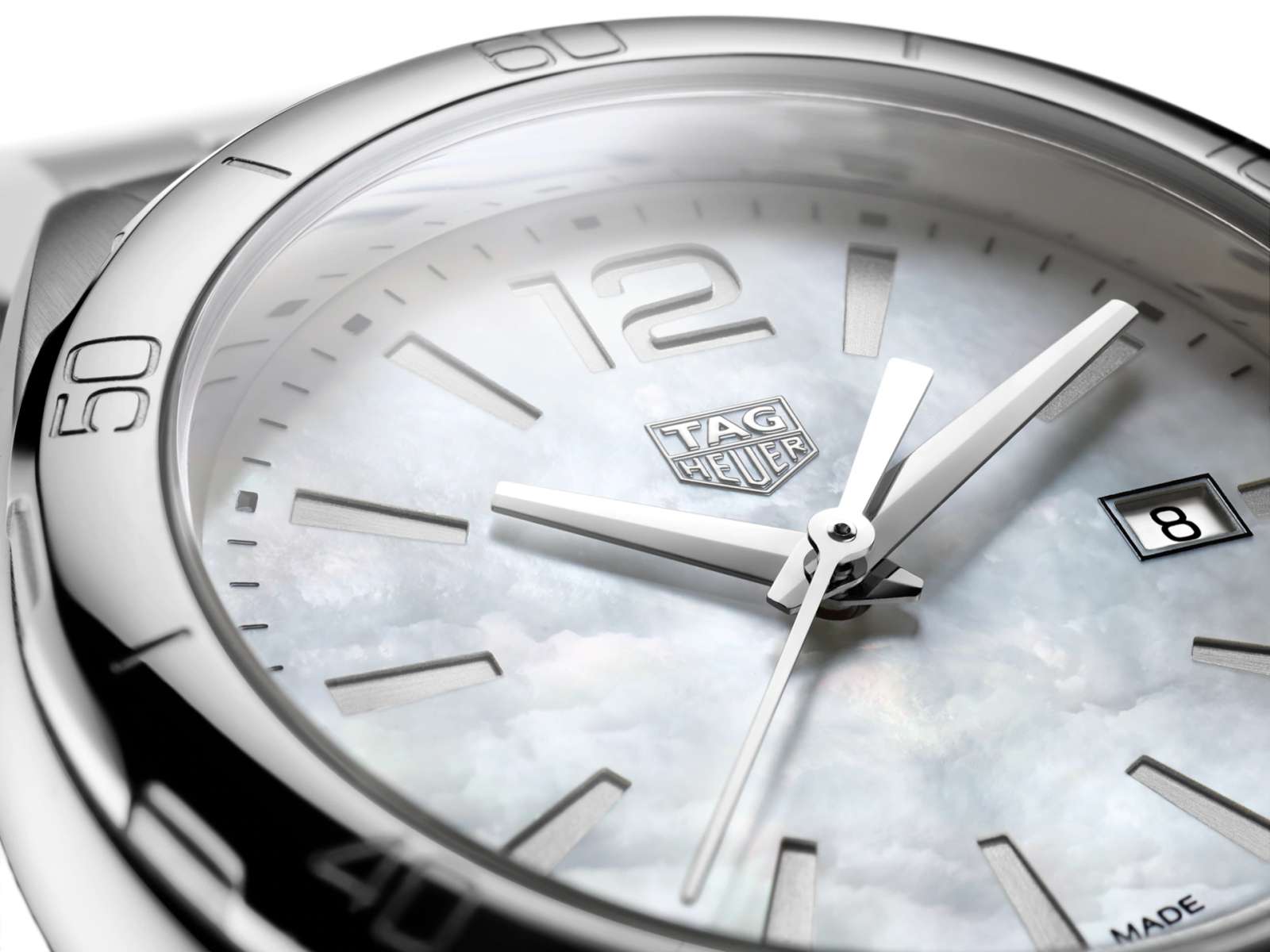 Оригинальные часы TAG Heuer TAG Heuer Formula 1 WBJ1418.BA0664 кварцевые калибр механизма  общий вид
