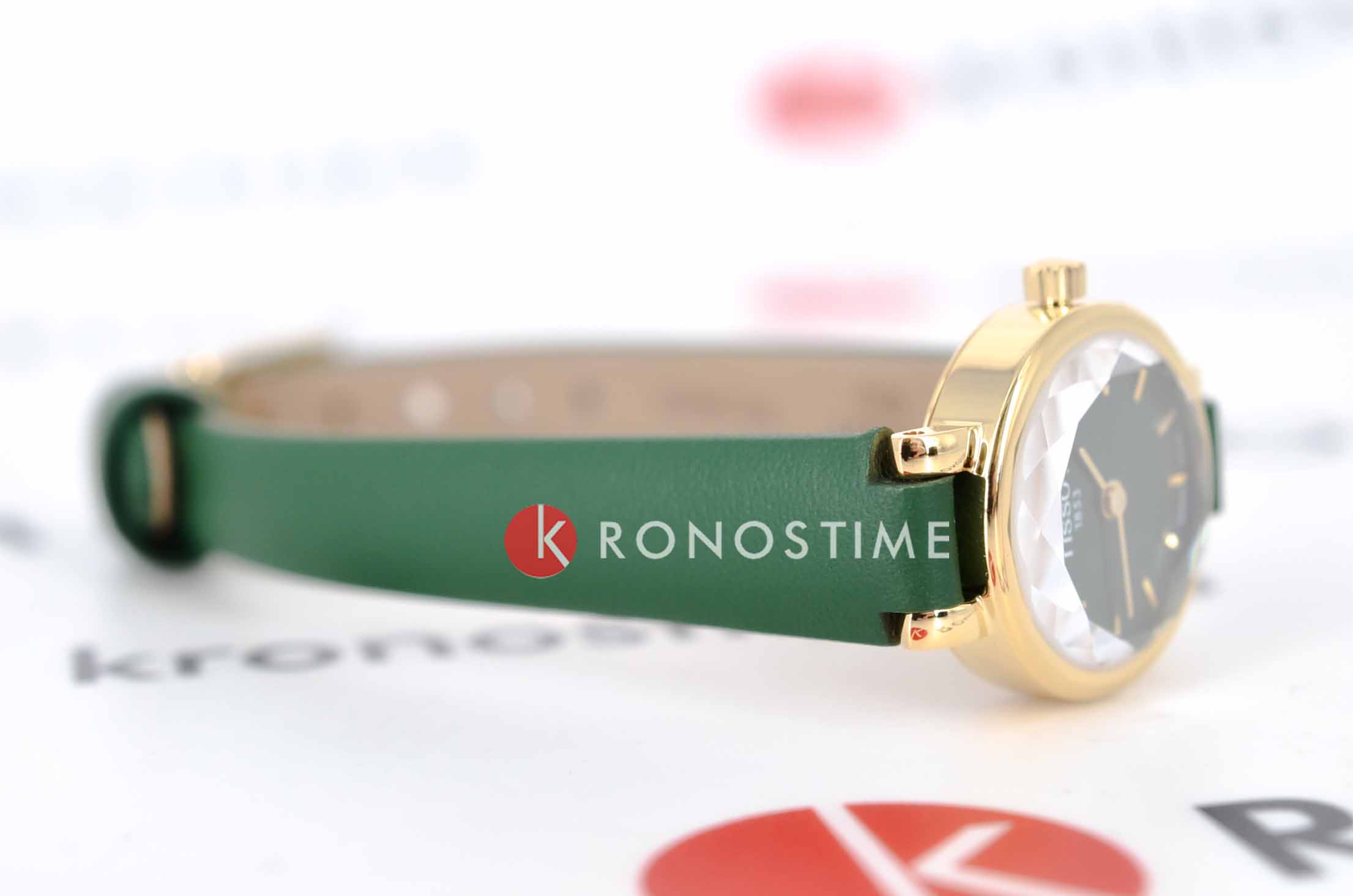 Оригинальные часы Tissot Tissot Lovely Round T140.009.36.091.00 кварцевые калибр механизма eta 901.001 общий вид