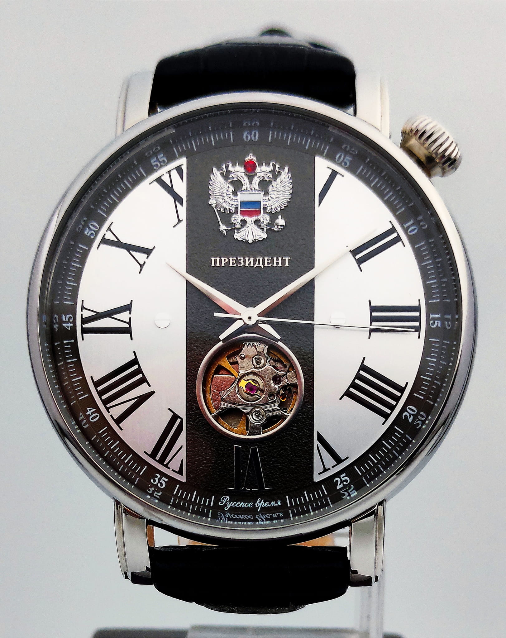 Президент Президент 4930035 механические мужские часы часы крупный план белый циферблата