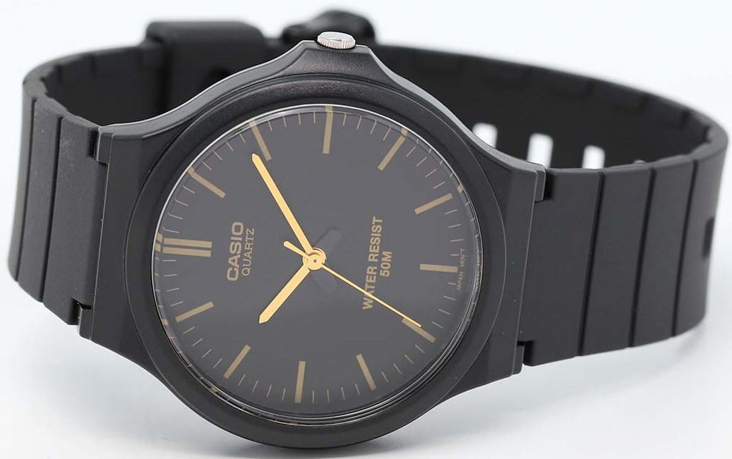 Casio Casio Collection MW-240-1E2VEF кварцевые мужские часы часы крупный план черный циферблата