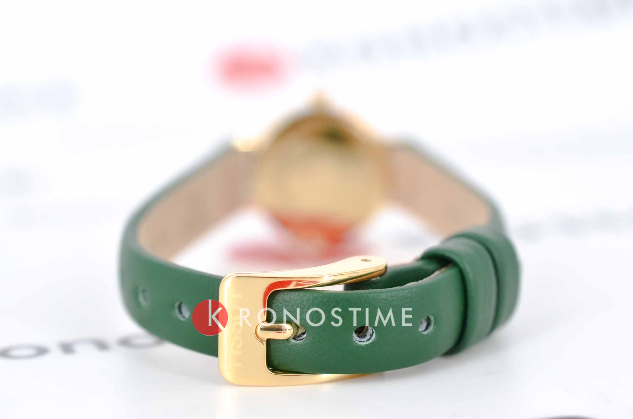 Tissot Tissot Lovely Round T140.009.36.091.00 женские часы зеленый циферблат на запястье