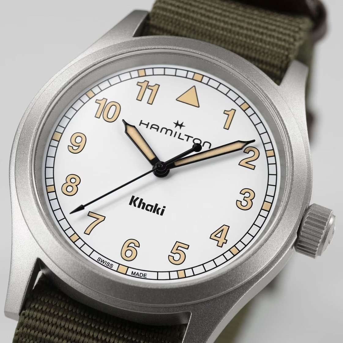 Hamilton Hamilton Khaki Field Quartz 38mm H69401910 мужские часы белый циферблат на запястье