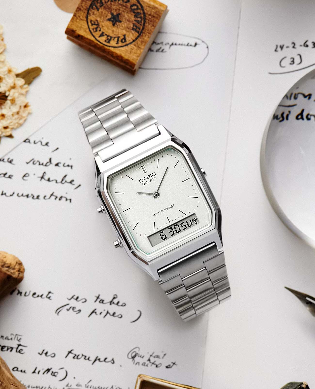 Casio Casio Collection AQ-230A-7A , наручные мужские часы фото под углом