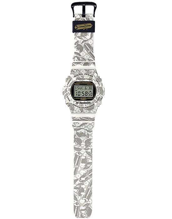 Casio Casio G-Shock DW-5700SLG-7DR , наручные мужские часы фото под углом