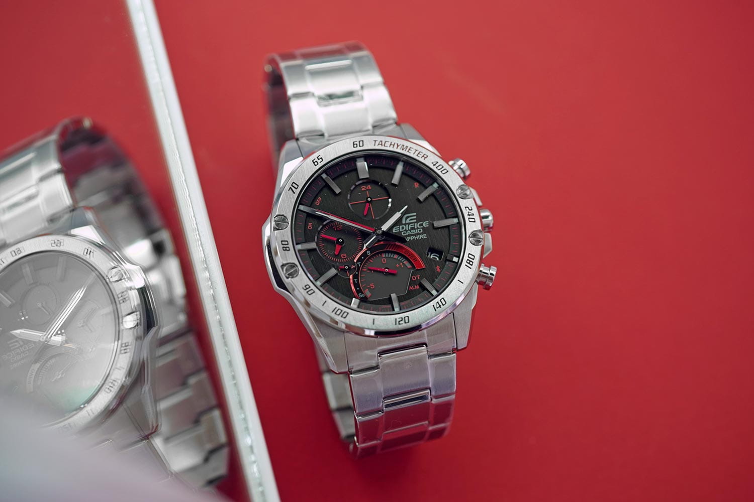 Оригинальные часы Casio Casio Edifice EQB-1000XD-1A в фирменной упаковке от производителя