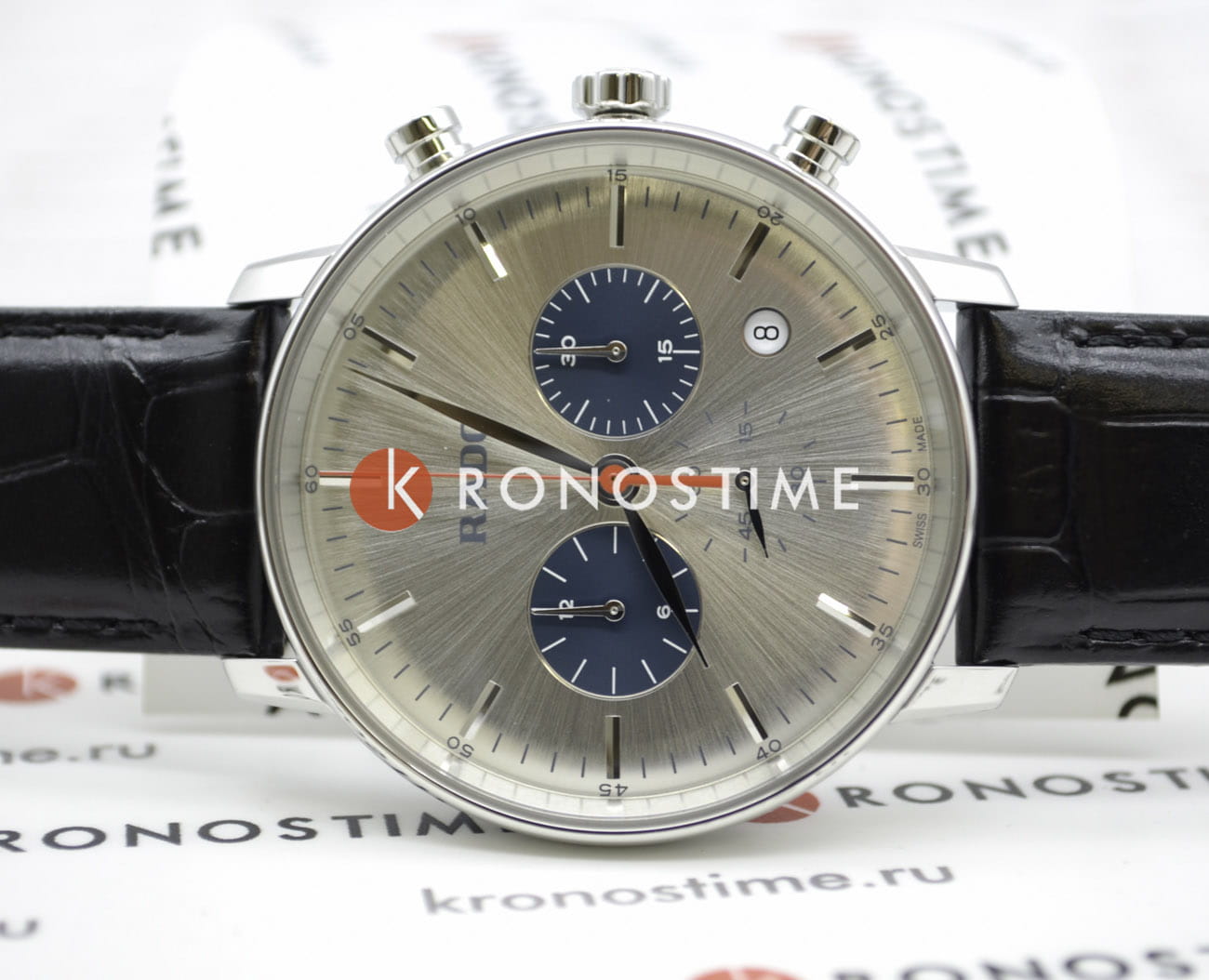 Rado R22910115 мужские часы застежка крупным планом