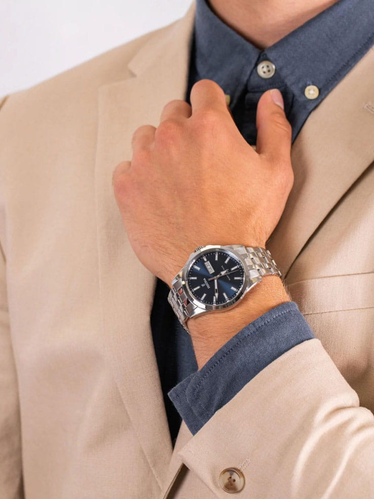 Festina Festina Classics F20357/3  — детали корпуса и нержавеющая сталь 316l