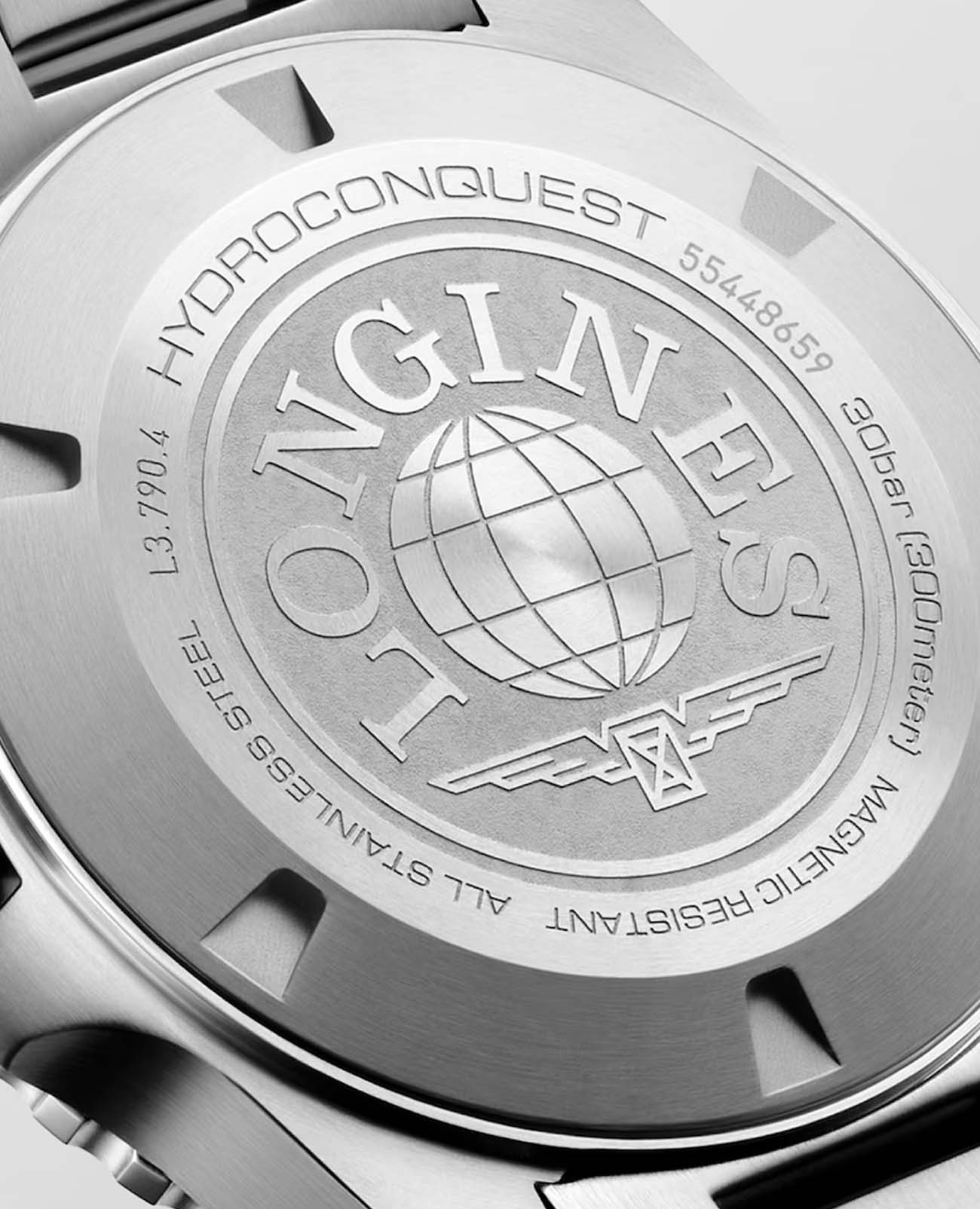 Longines Longines HydroConquest L3.790.4.06.6  — детали корпуса и нержавеющая сталь