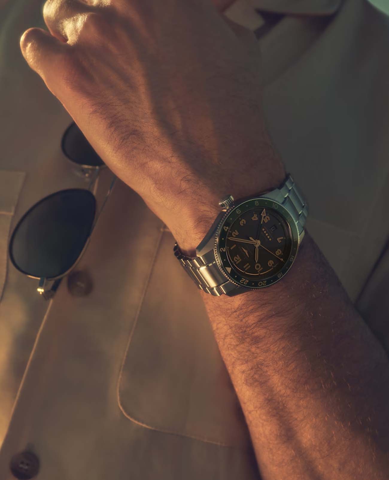 Longines Longines Spirit L3.812.4.63.6 мужские часы черный циферблат на запястье