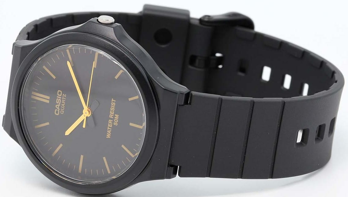 Casio Casio Collection MW-240-1E2VEF  - задняя крышка пластик корпуса, япония часы