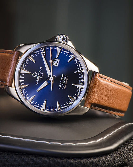 Certina Certina DS Action C032.426.16.041.00,  швейцария мужские часы на браслете кожаный боковой вид