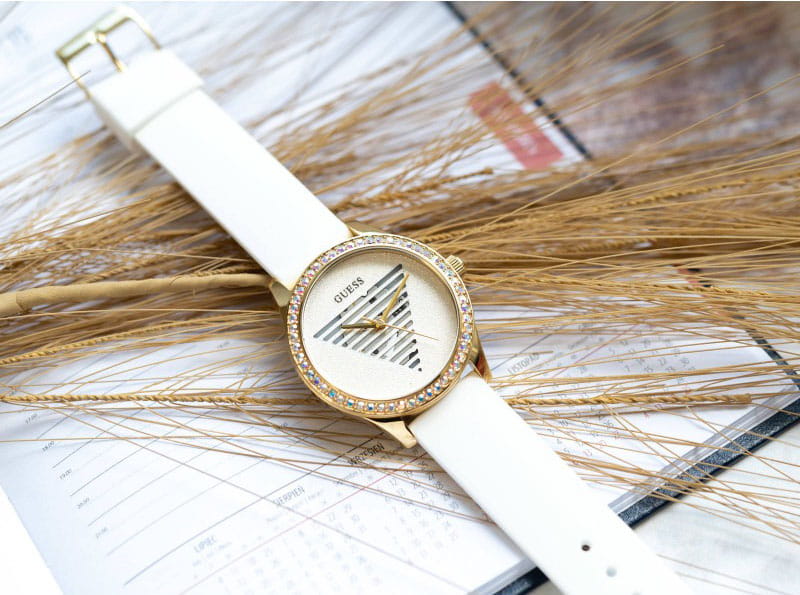 Guess Guess Lady Idol GW0530L6 , наручные женские часы фото под углом