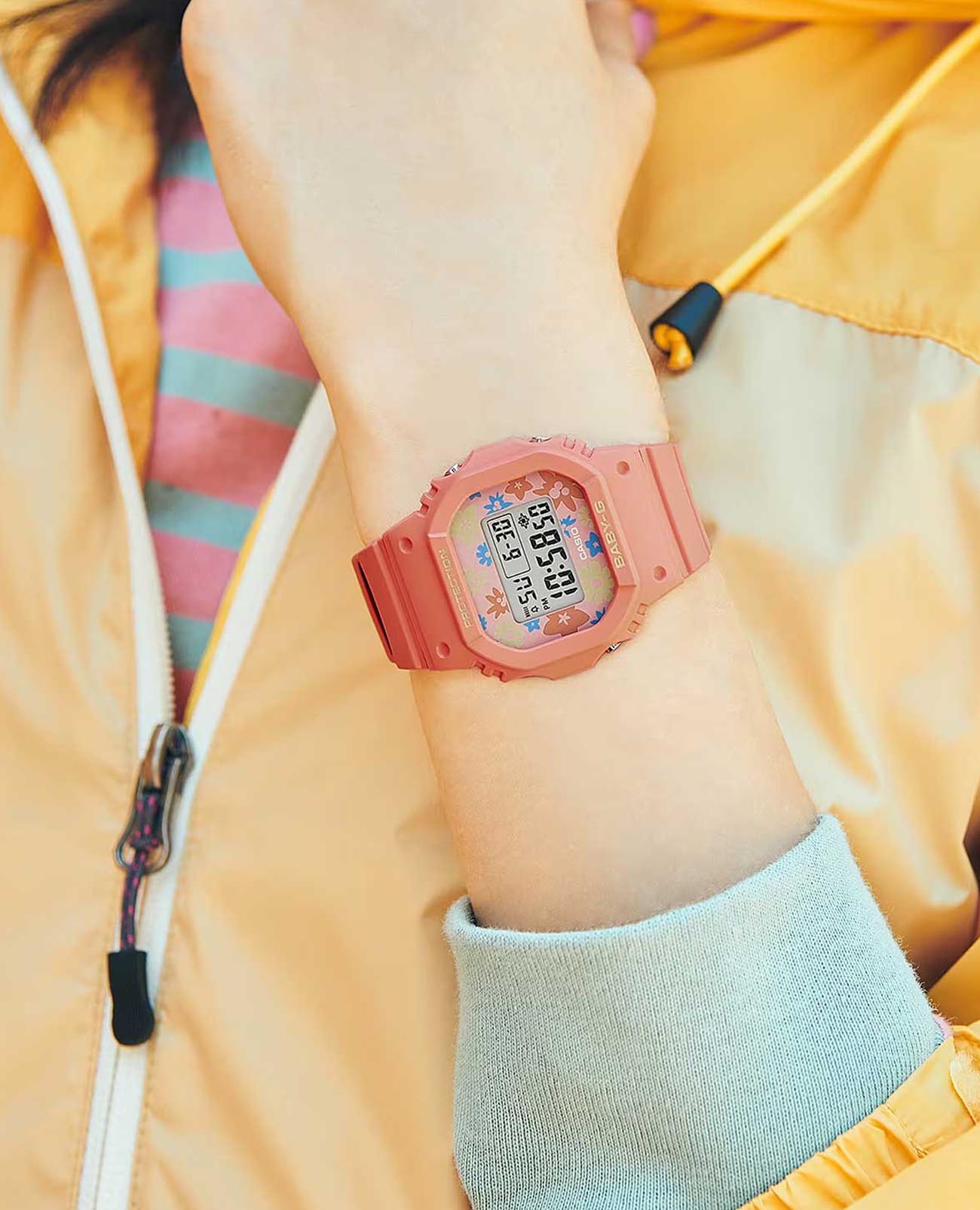 Casio Casio Baby-G BGD-565RP-4 , наручные женские часы фото под углом