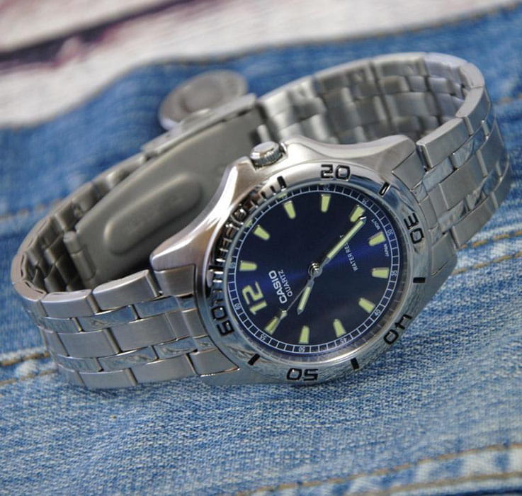 Casio Casio MTP-1258PD-2A мужские часы синий циферблат на запястье