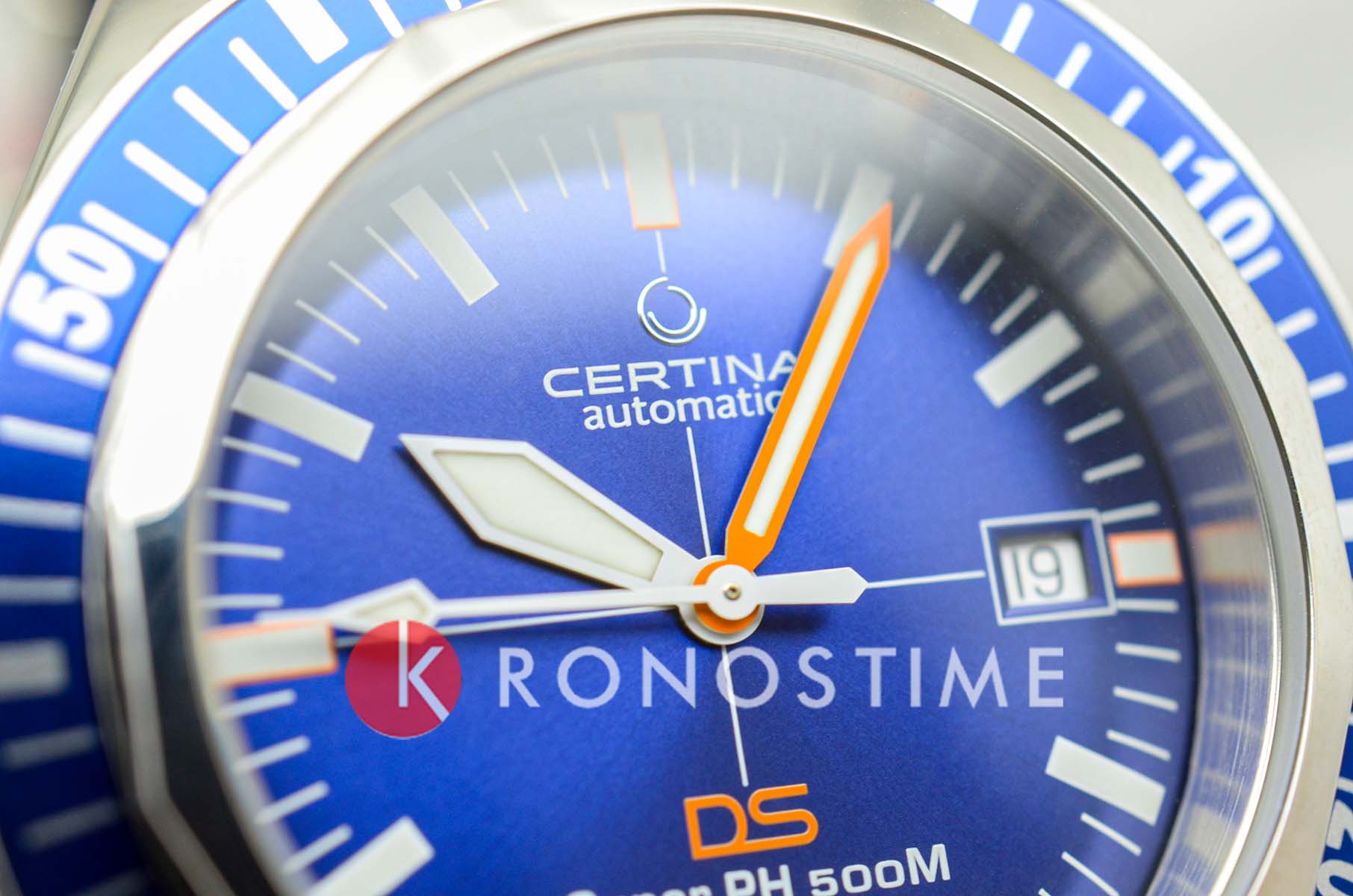 Оригинальные часы Certina Certina DS Super PH500M C037.407.18.040.10 механические калибр механизма powermatic 80.611 общий вид