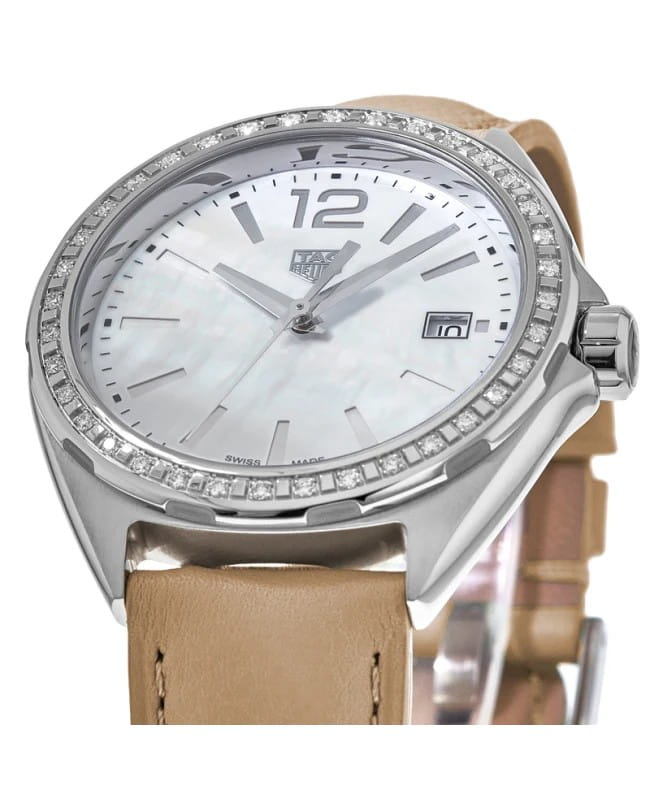 TAG Heuer TAG Heuer Formula 1 WBJ131A.FC8254 , наручные женские часы фото под углом