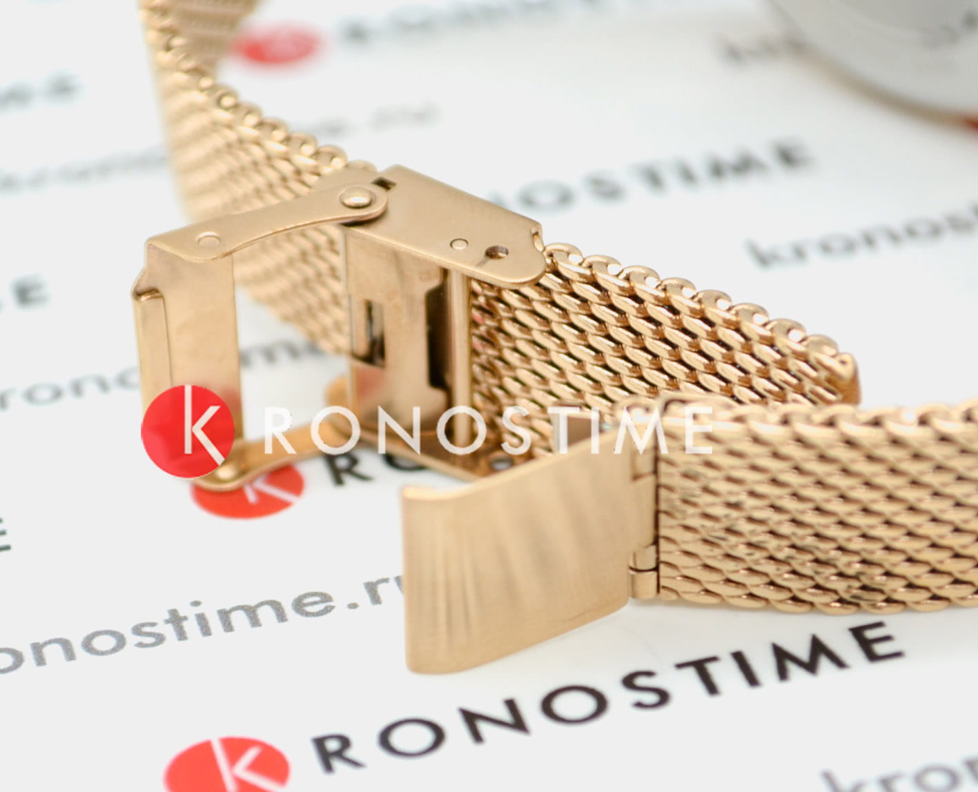 U.S. Polo Assn. USPA2022-01 женские часы застежка крупным планом