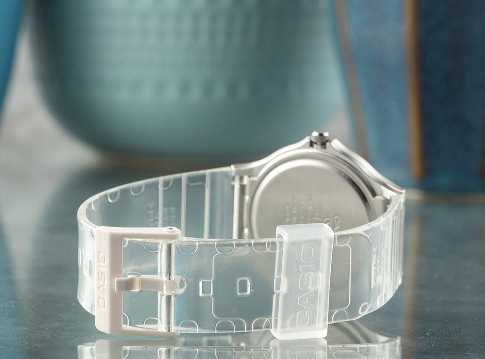 Casio Casio Collection MQ-24S-7B  - задняя крышка пластик корпуса, япония часы