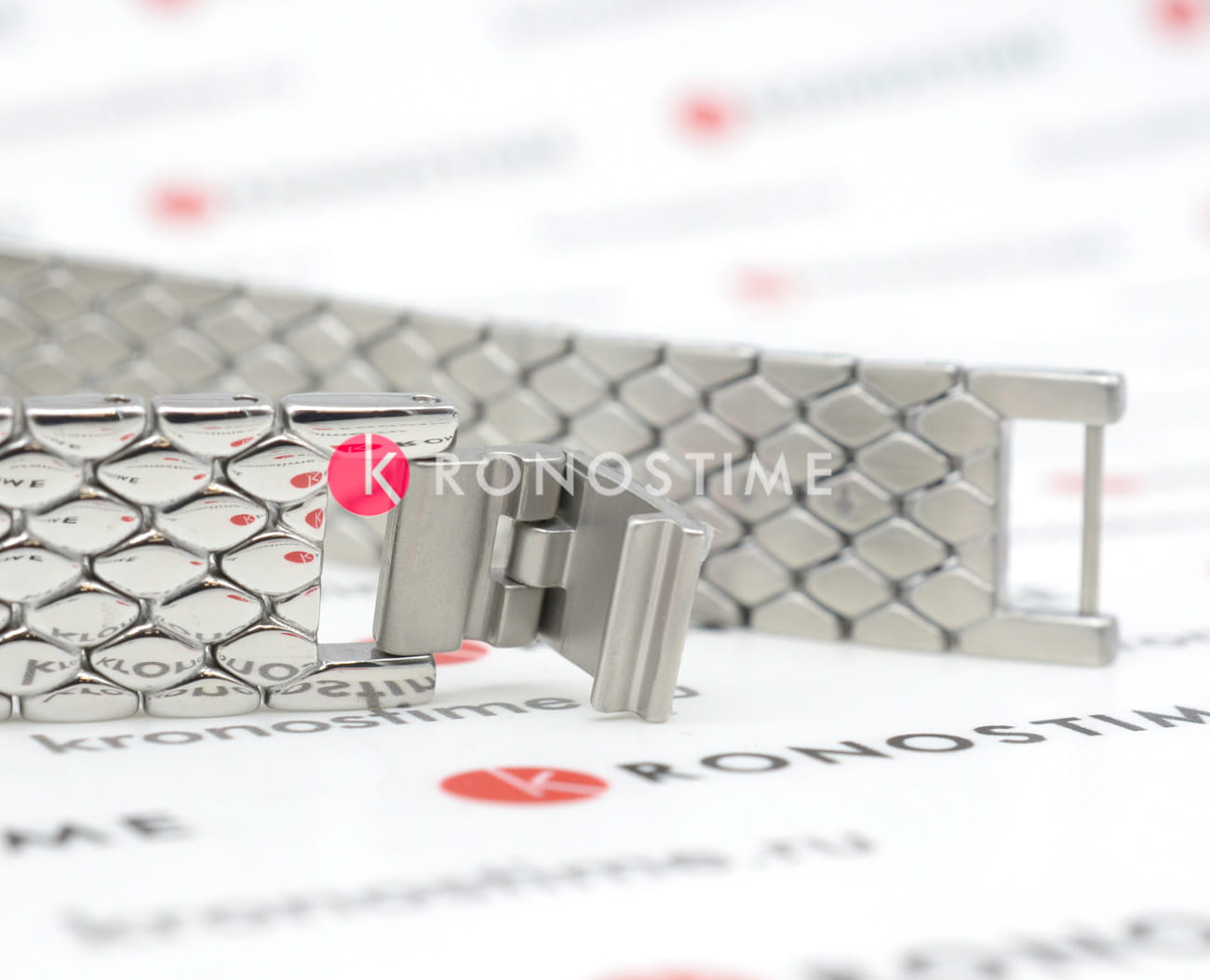 Rosefield Rosefield The Oval OWGSS-OV03  - задняя крышка металл сталь корпуса, сша часы