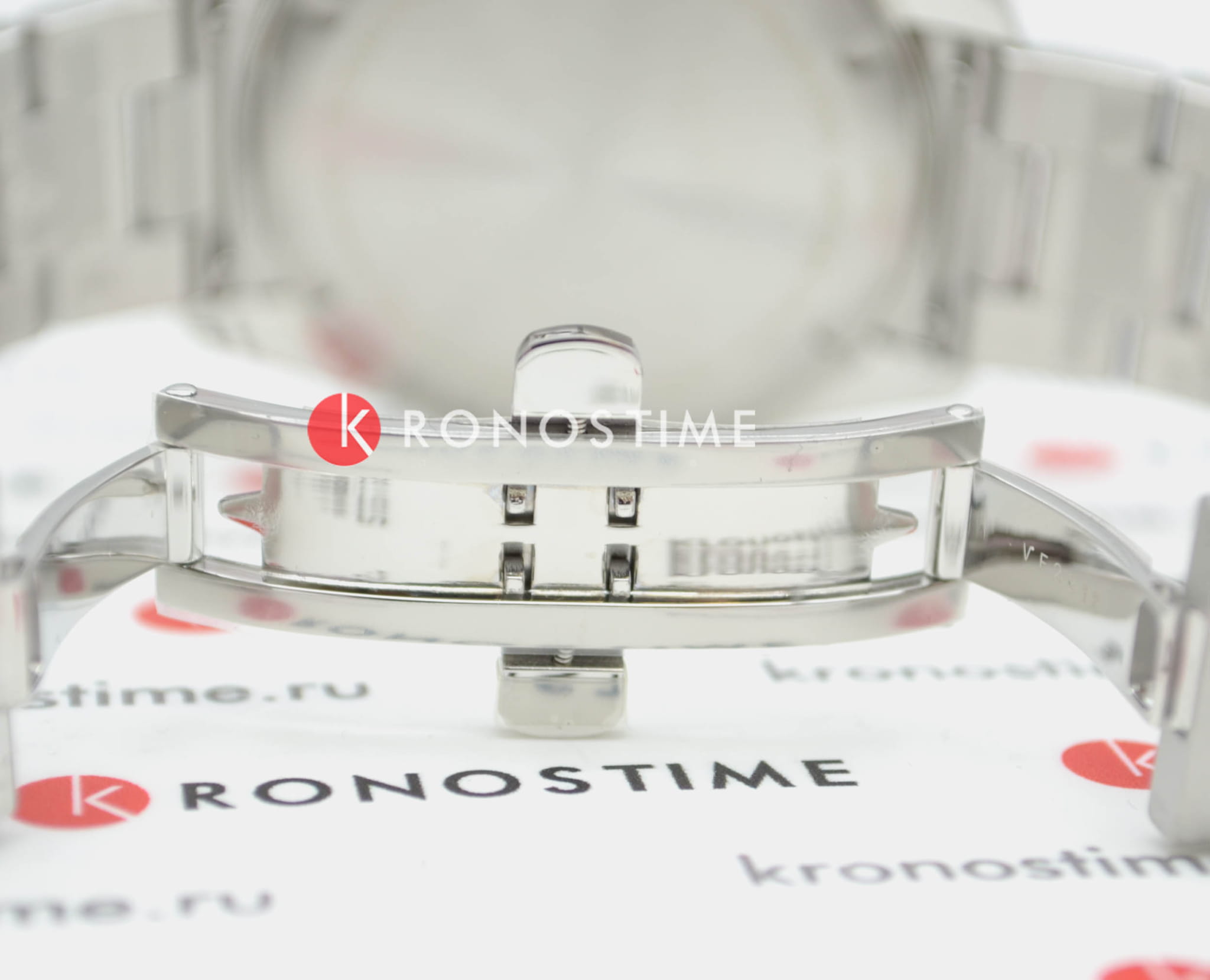 Victorinox Victorinox Fieldforce Chronograph 241857  — детали корпуса и нержавеющая сталь