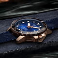 Tissot T1204073704100